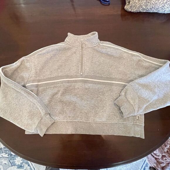 BDG Urban Outfitters Womens Cropped Sweatshirt Small Pull Over Gray Casual EUC - Picture 8 of 11
